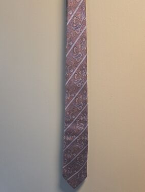Dunhill Pink Paisley Slim Silk Tie